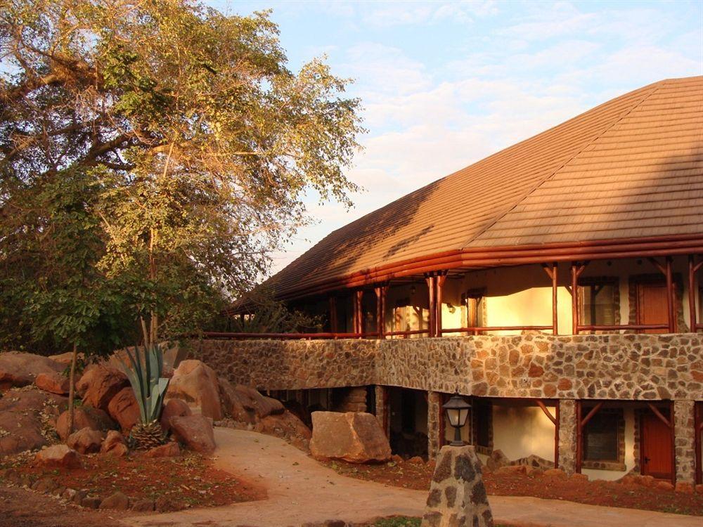 Kilaguni Serena Safari Lodge Tsavo Exterior photo
